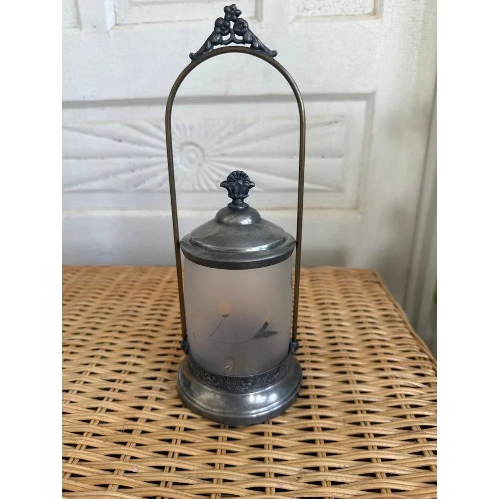 Antique Victorian Silverplated Frosted Glass Pickle Castor Jar Embossed Animals